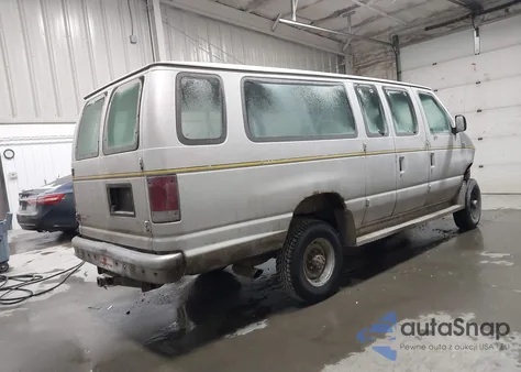 1996 Ford Econoline E350 Super Duty from USA, damaged, VIN 1FBJS31F1THA02272